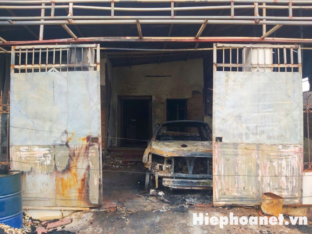 Cháy nhà ở xã Hợp Thịnh khiến một cháu bé 16 tuổi tử&nbsp;vong