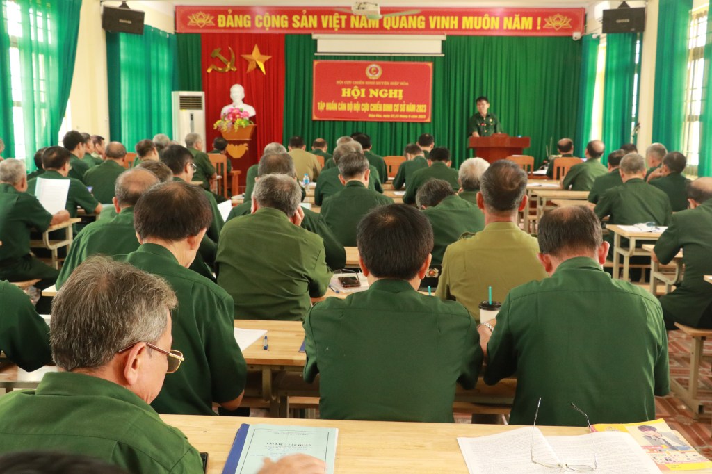 Hiệp Hòa tập huấn công tác Hội Cựu Chiến&nbsp;binh