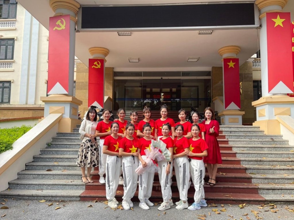 Chuỗi hoạt động chào mừng ngày 20/10 của Trường mầm non Mai Trung số&nbsp;2