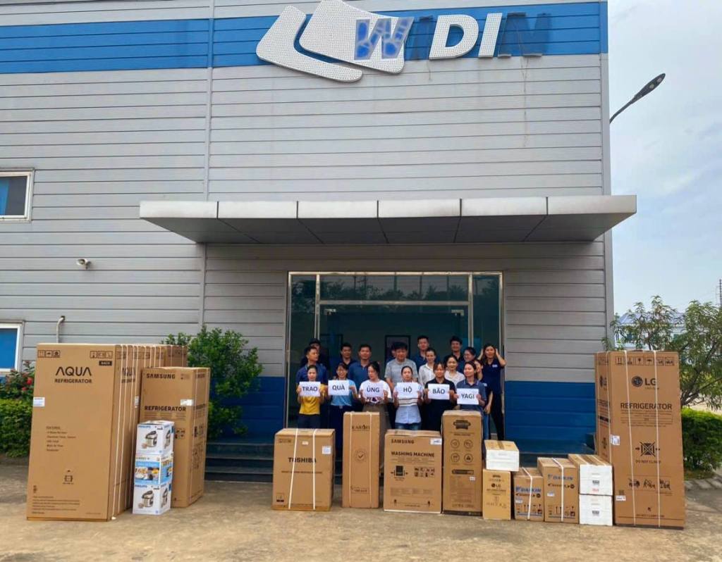 Doanh nghiệp đồng hành cùng nhân viên khắc phục sau ngập&nbsp;lụt