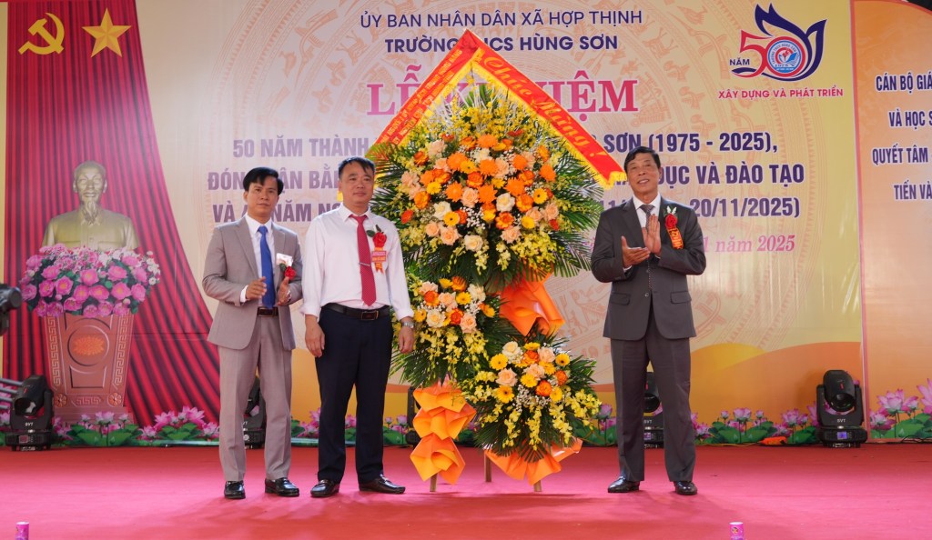 Trường THCS Hùng Sơn tổ chức Kỷ niệm 50 năm thành lập&nbsp;trường