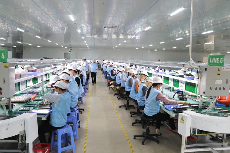 Tuyển dụng và giải quyết việc làm cho lao động tại địa&nbsp;phương