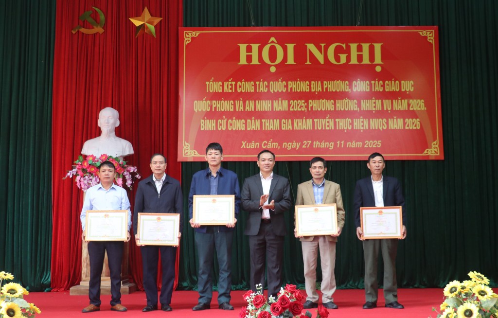 Xuân Cẩm: Hội nghị tổng kết công tác quốc phòng địa phương, giáo dục quốc phòng và an ninh năm&nbsp;2025