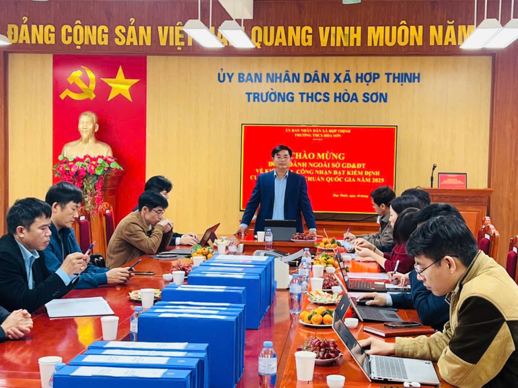 Kiểm định chất lượng giáo dục gắn với xây dựng trường học đạt chuẩn quốc gia tại Trường THCS Hòa&nbsp;Sơn