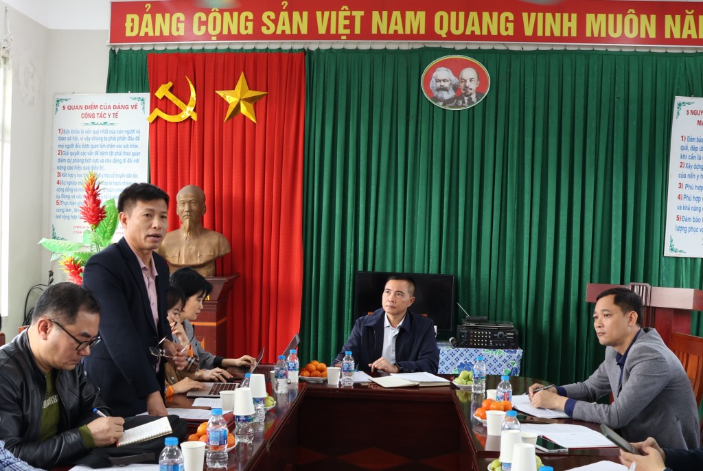 Phó Giám đốc Sở Y tế Bắc Ninh kiểm tra, hướng dẫn Trạm Y tế xã Xuân&nbsp;Cẩm