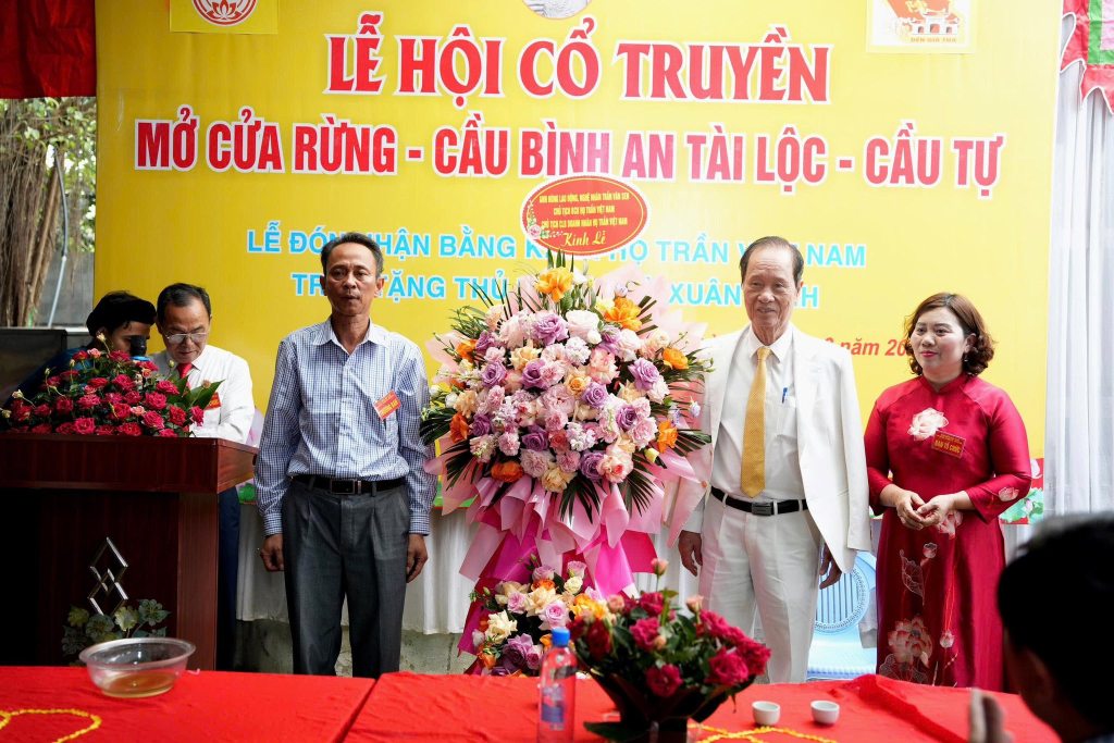 Khai mạc Lễ hội Đền Gia Thả, thôn Sơn Giao năm 2026  Tri ân Đức Thánh Trần, lan tỏa tinh thần đoàn kết dòng&nbsp;họ