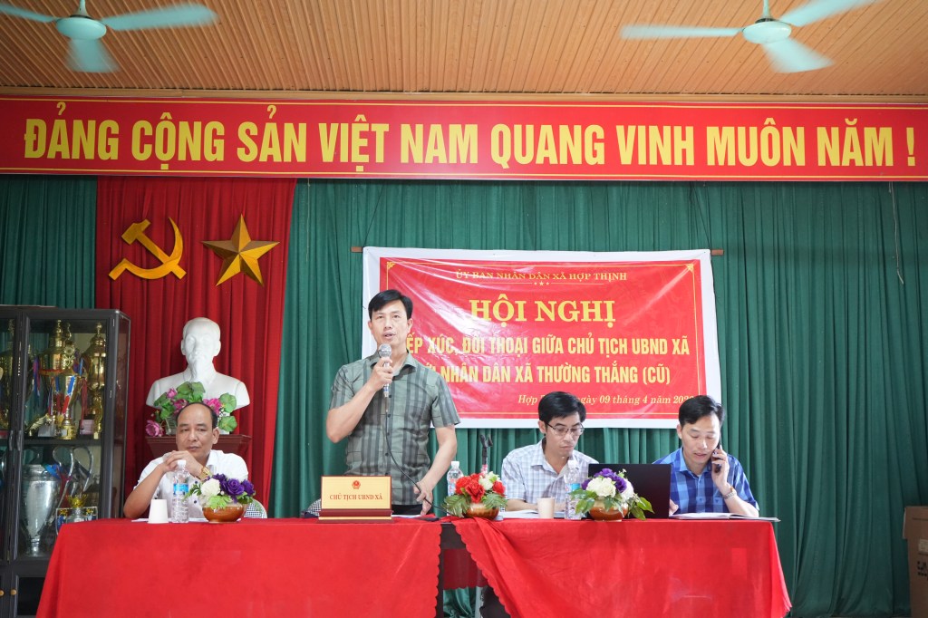 Chủ tịch UBND xã Hợp Thịnh tiếp xúc, đối thoại với nhân dân xã Thường Thắng&nbsp;(cũ)