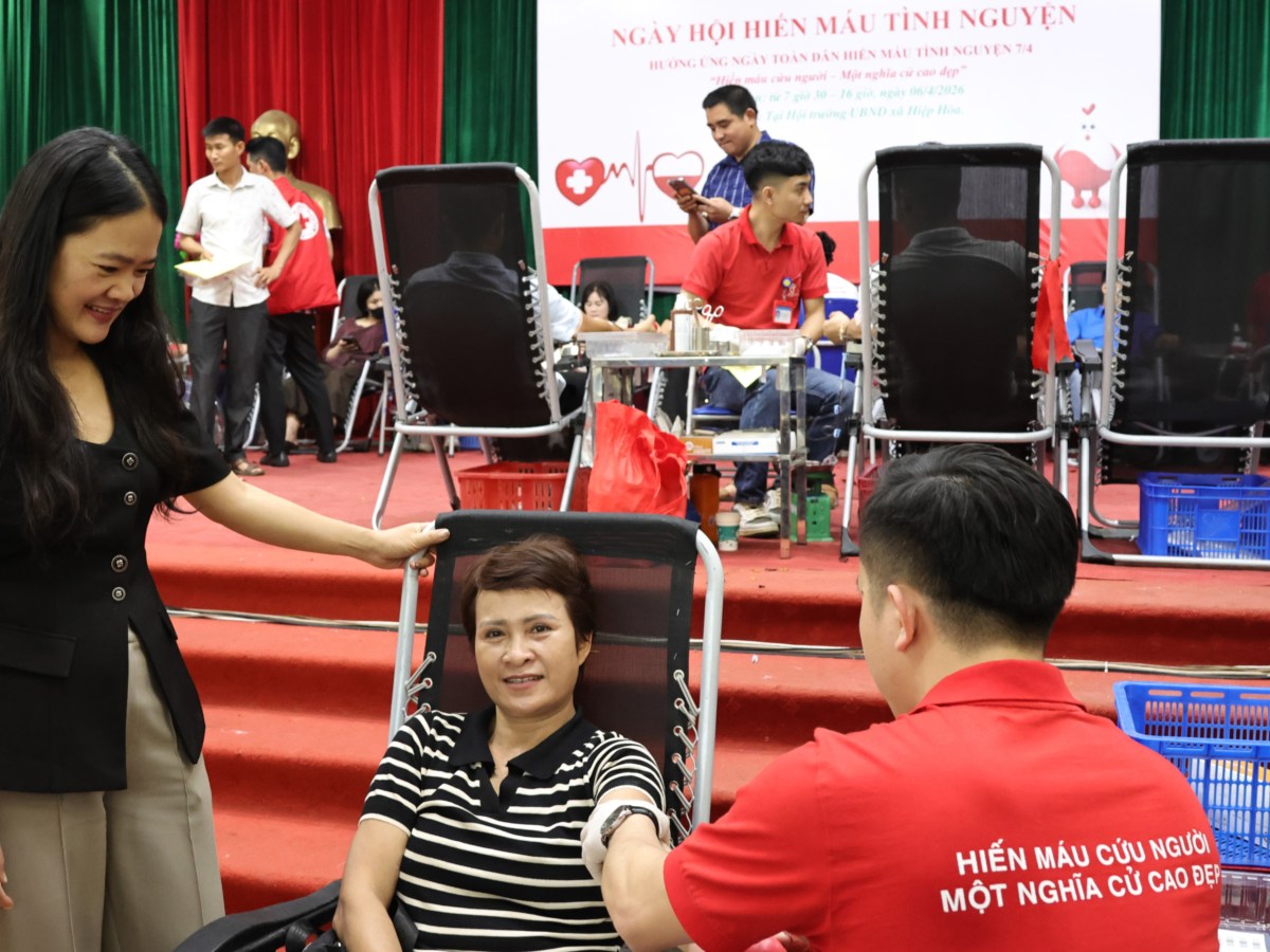 Sôi nổi ngày hội hiến máu tình&nbsp;nguyện