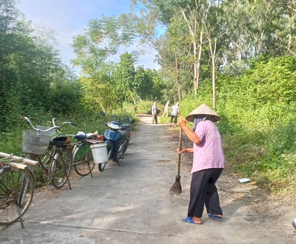 Hoàng Vân tiếp tục duy trì “Ngày Chủ nhật&nbsp;xanh”