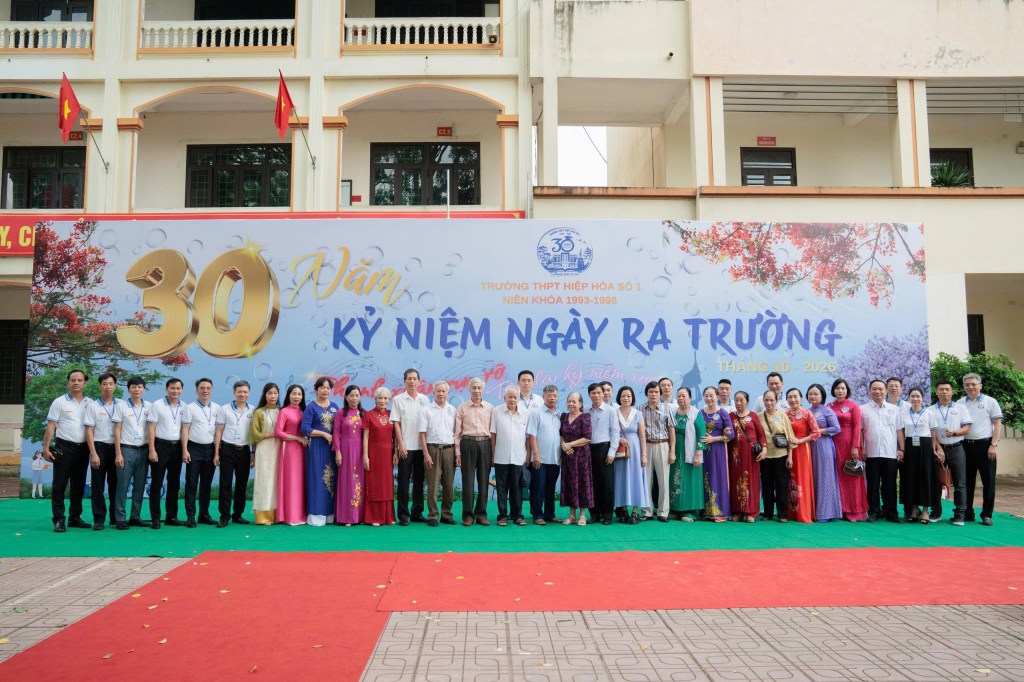 Hội khóa 1993-1996 THPT Hiệp Hòa số 1: 30 năm ngày trở&nbsp;về